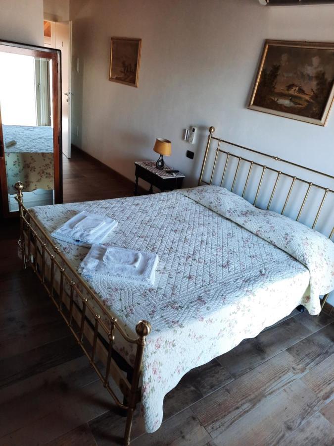 مانربا ديل جاردا B&B Casa Santa Lucia المظهر الخارجي الصورة