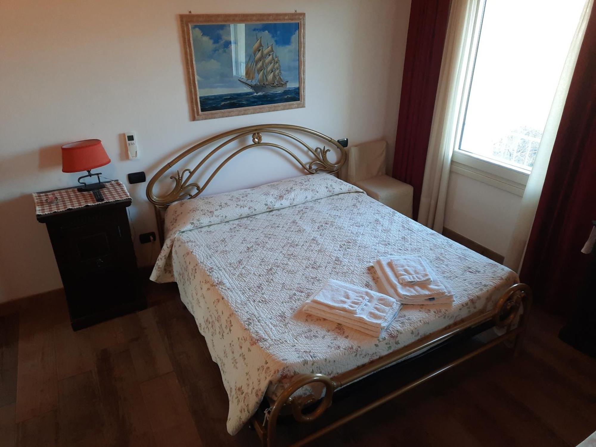 مانربا ديل جاردا B&B Casa Santa Lucia المظهر الخارجي الصورة