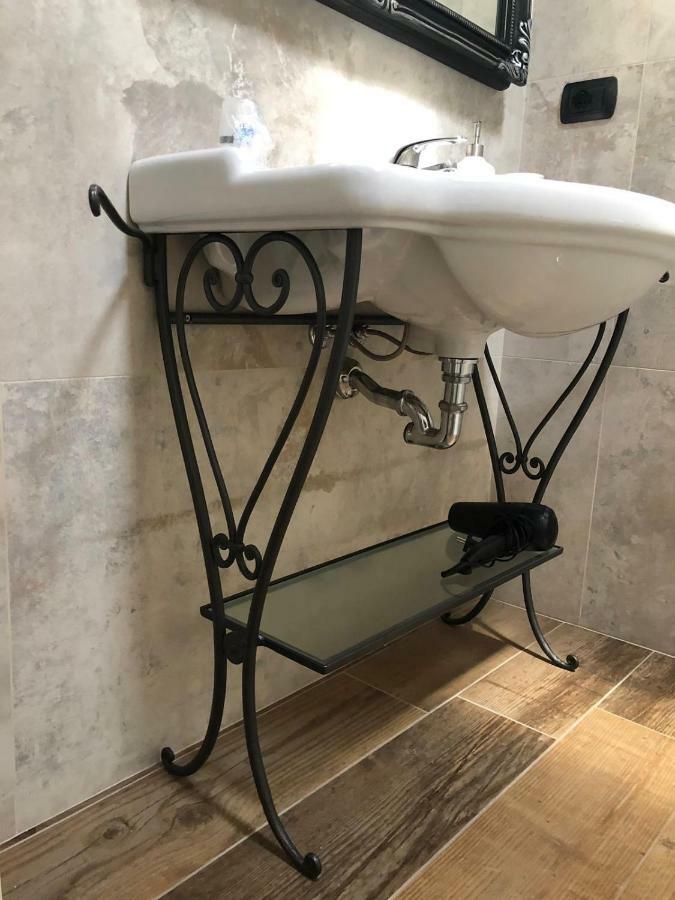 مانربا ديل جاردا B&B Casa Santa Lucia المظهر الخارجي الصورة